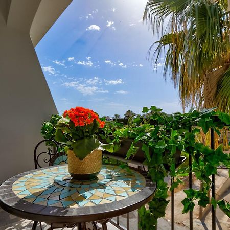 Dreamy 2 Bed Apartment By The Sea Paphos Exterior photo