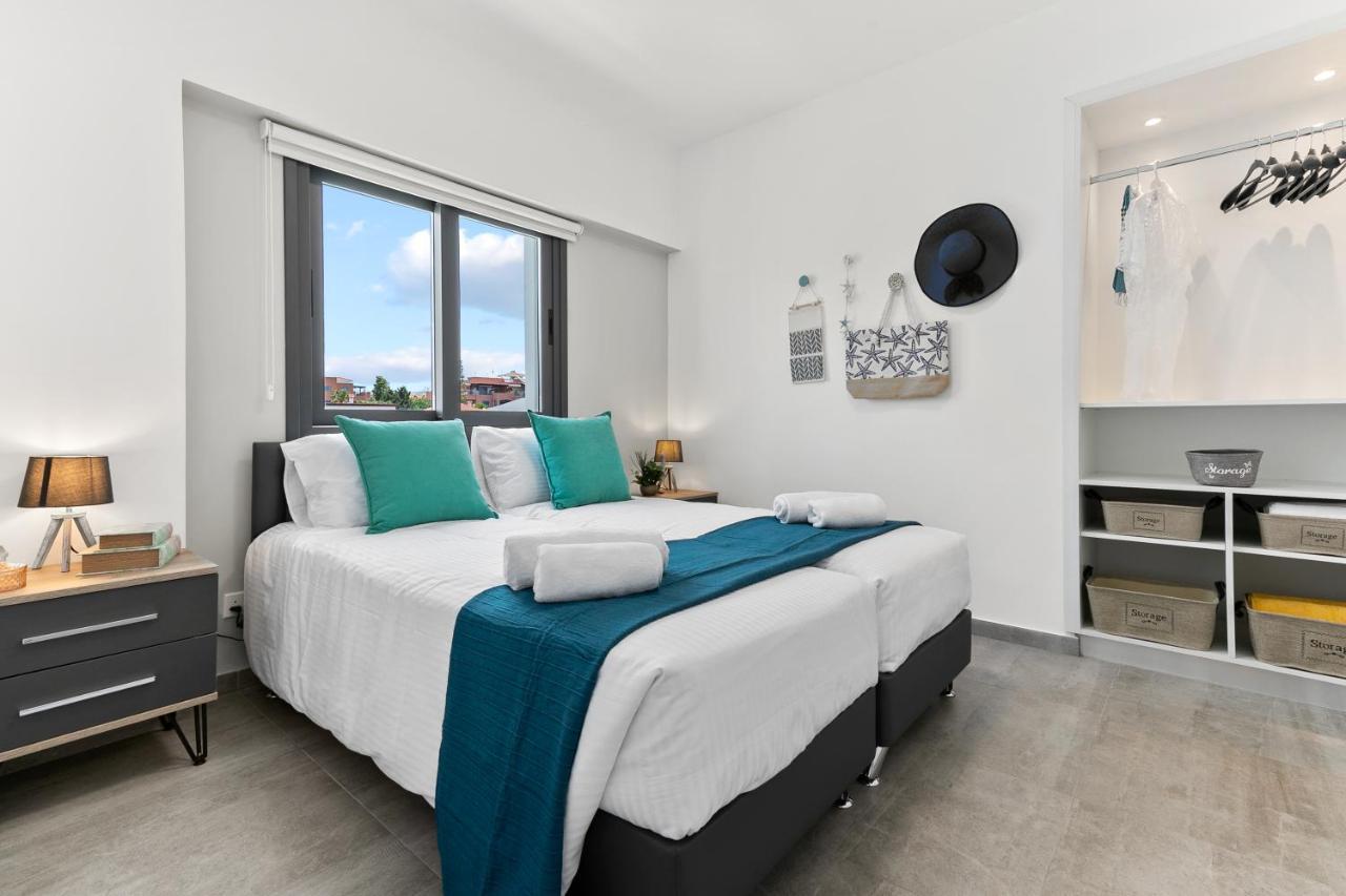 Dreamy 2 Bed Apartment By The Sea Paphos Exterior photo